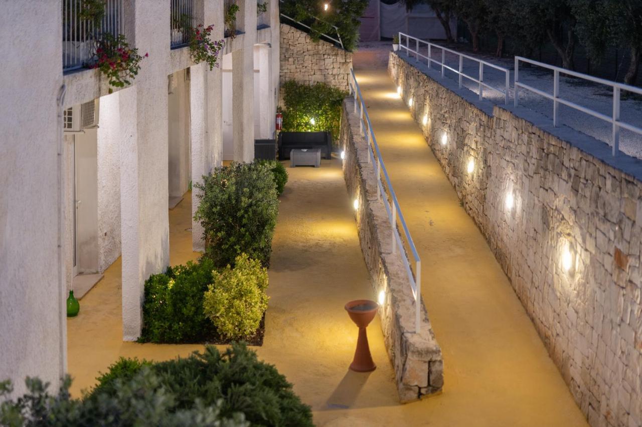 Hotel Reverse Torre Santa Sabina Εξωτερικό φωτογραφία