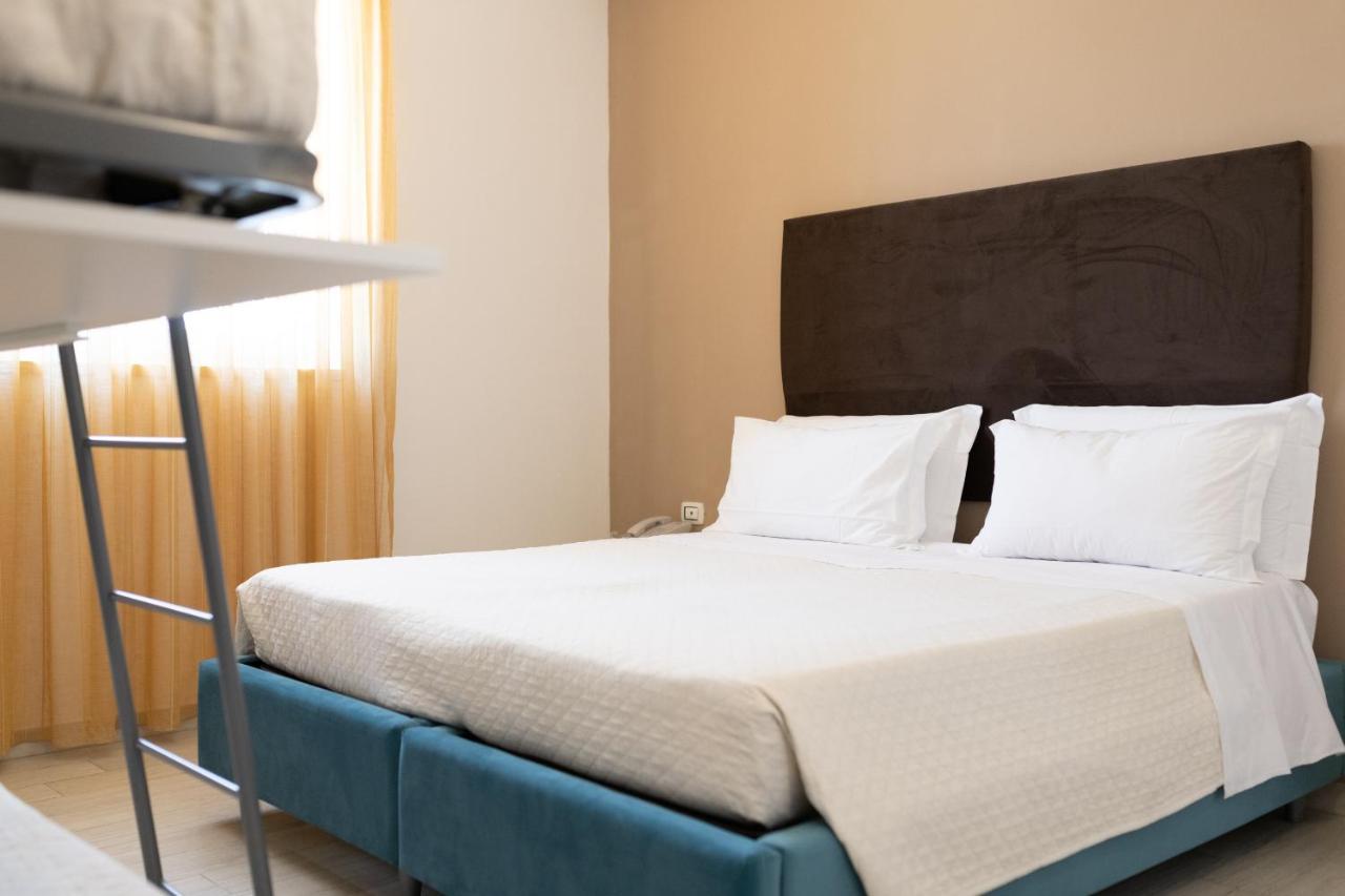 Hotel Reverse Torre Santa Sabina Εξωτερικό φωτογραφία