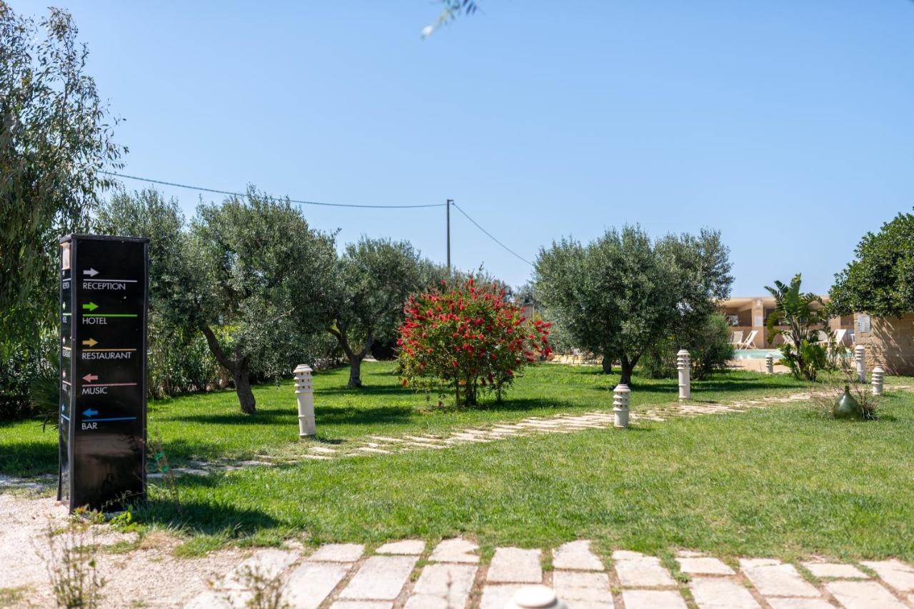 Hotel Reverse Torre Santa Sabina Εξωτερικό φωτογραφία